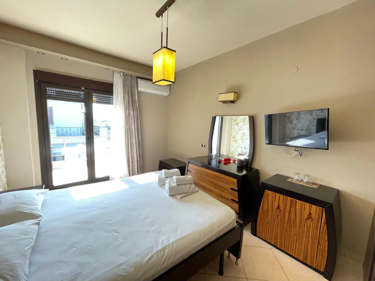 Porto Del Sol Hotel Paralía Eksteriør billede